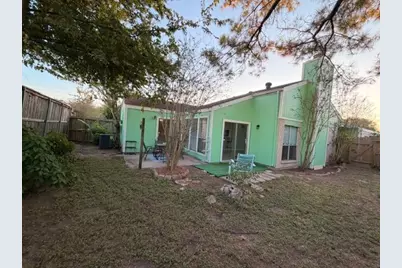 2955 Shadow Trail Drive, Houston, TX 77082 - Photo 4