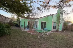 2955 Shadow Trail Dr, Houston, TX 77082 - Photo 4