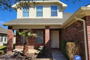 19426 Old Barngate Ln, Houston, TX 77073 - Photo 2