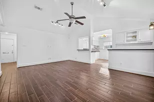 5214 Starkridge Dr, Houston, TX 77035 - Photo 18