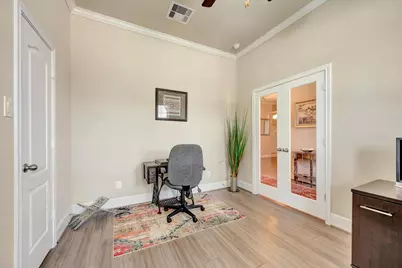 640 Pertonila Lane, Webster, TX 77598 - Photo 4