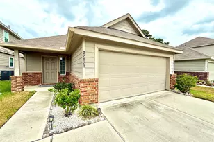 22027 Cascade Mountain Dr, Porter, TX 77365 - Photo 2