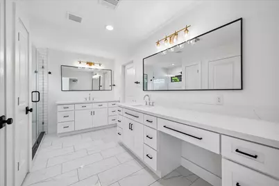2319 Cheshire Lane, Houston, TX 77018 - Photo 16