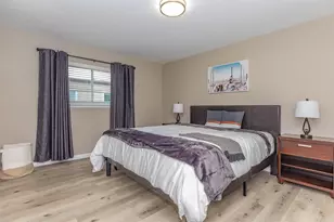 9707 N Timberside Dr, Houston, TX 77025 - Photo 6
