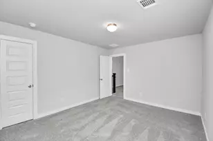 8447 Northern Pintail Dr, Houston, TX 77049 - Photo 32