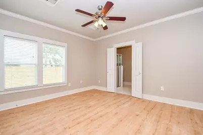 1307 Walton Street, Houston, TX 77009 - Photo 16
