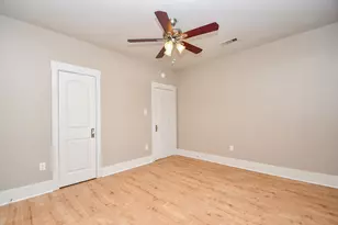 1307 Walton St, Houston, TX 77009 - Photo 18