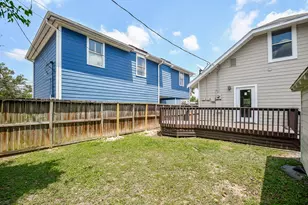 1307 Walton St, Houston, TX 77009 - Photo 30