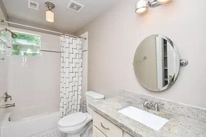 1307 Walton Street, Houston, TX 77009 - Photo 14
