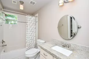 1307 Walton St, Houston, TX 77009 - Photo 14