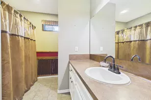 260 W West Ridge Dr, Coldspring, TX 77331 - Photo 10