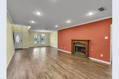 1814 Oak Valley Drive, Kemah, TX 77565 - Photo 8