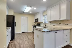 1814 Oak Valley Dr, Kemah, TX 77565 - Photo 14