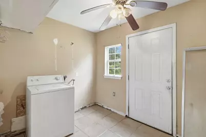 2533 Wall Street, Houston, TX 77088 - Photo 16