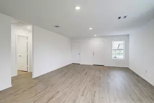 4134 Zavala Ml St, Baytown, TX 77521 - Photo 4
