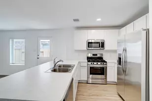 4134 Zavala Ml St, Baytown, TX 77521 - Photo 6