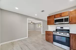 7814 Pin Oak Rd, Alvin, TX 77511 - Photo 8