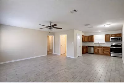 101 Lottie Lane, Friendswood, TX 77546 - Photo 4