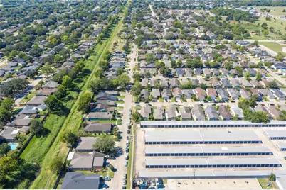 12356 Newbrook Drive, Houston, TX 77072 - Photo 22