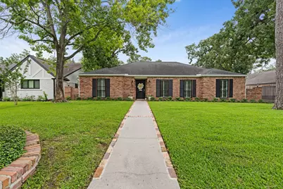 10215 Green Tree Road, Houston, TX 77042 - Photo 1