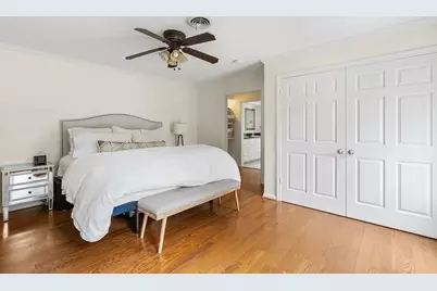 10215 Green Tree Road, Houston, TX 77042 - Photo 16