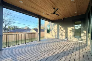 2203 Cheshire Ln, Houston, TX 77018 - Photo 10