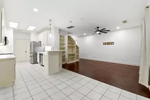 78 N Camellia Grove Cir, The Woodlands, TX 77382 - Photo 14