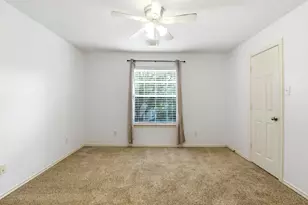 78 N Camellia Grove Cir, The Woodlands, TX 77382 - Photo 32