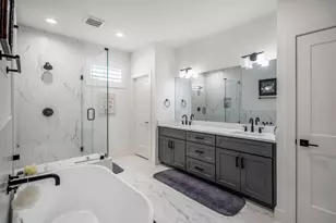 6405 Highland Pine Ln, Houston, TX 77091 - Photo 24