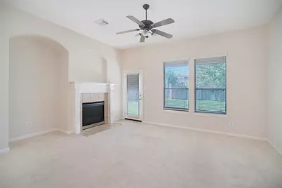 111 Zephyr Bend Place, The Woodlands, TX 77381 - Photo 16