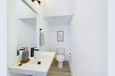 3004 Jensen Springs Lane, Houston, TX 77026 - Photo 12