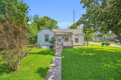 7304 Kinney Street, Houston, TX 77087 - Photo 2