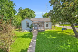 7304 Kinney St, Houston, TX 77087 - Photo 1