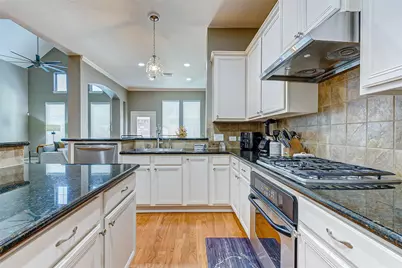 2614 Arbor Hill Lane, Pearland, TX 77584 - Photo 8