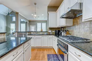 2614 Arbor Hill Ln, Pearland, TX 77584 - Photo 8