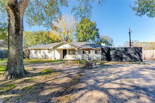 11407 Iberia Dr, Houston, TX 77065 - Photo 10