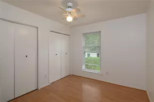4110 Garden Springs Dr, Houston, TX 77339 - Photo 10