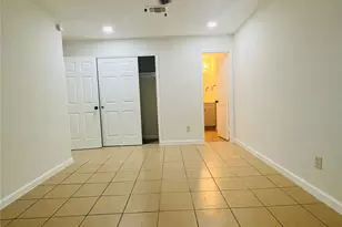 3739 Varla Ln, Houston, TX 77014 - Photo 14