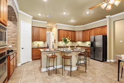 6119 Peachtree Hill Court, Kingwood, TX 77345 - Photo 12