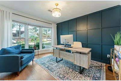 515 Blue Willow Drive, Houston, TX 77042 - Photo 8