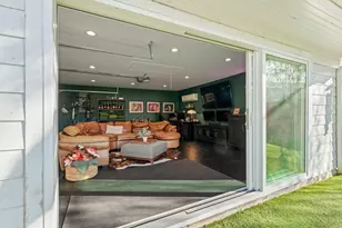 515 Blue Willow Dr, Houston, TX 77042 - Photo 14