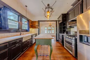 4530 McKinney St, Houston, TX 77023 - Photo 6
