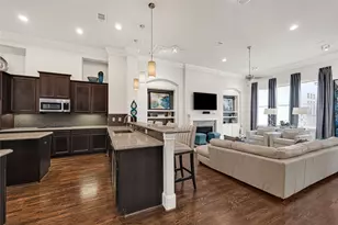 5605 Cohn Meadow Ln, Houston, TX 77007 - Photo 8