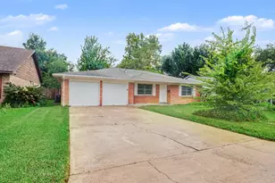 2329 Pickerton Dr, Deer Park, TX 77536 - Photo 1