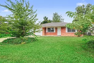 2329 Pickerton Dr, Deer Park, TX 77536 - Photo 2