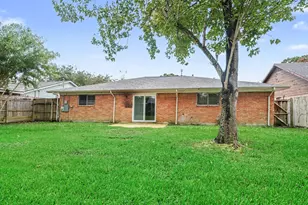 2329 Pickerton Dr, Deer Park, TX 77536 - Photo 14