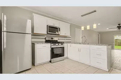 2329 Pickerton Drive, Deer Park, TX 77536 - Photo 6