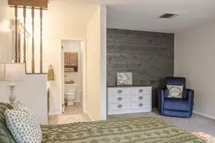 401 W 5th St, Brenham, TX 77833 - Photo 14