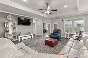 1546 Tuscan Village Dr, League City, TX 77573 - Photo 6