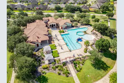 1546 Tuscan Village Drive, League City, TX 77573 - Photo 32